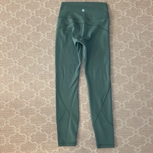 Lululemon in movement tights 7/8 size 4 - Picture 5 of 6